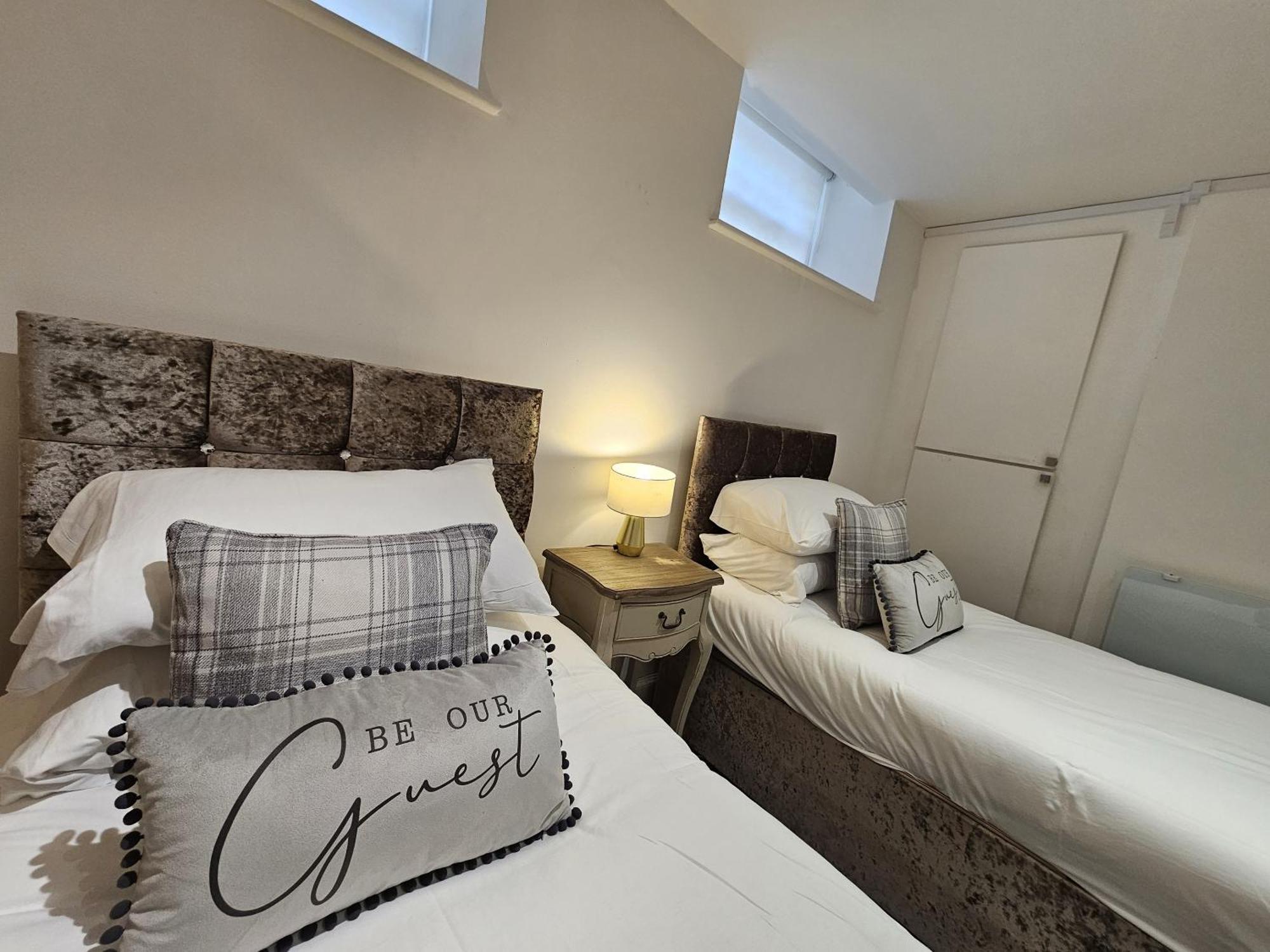 Customs House Bed and Breakfast Liverpool Exteriör bild