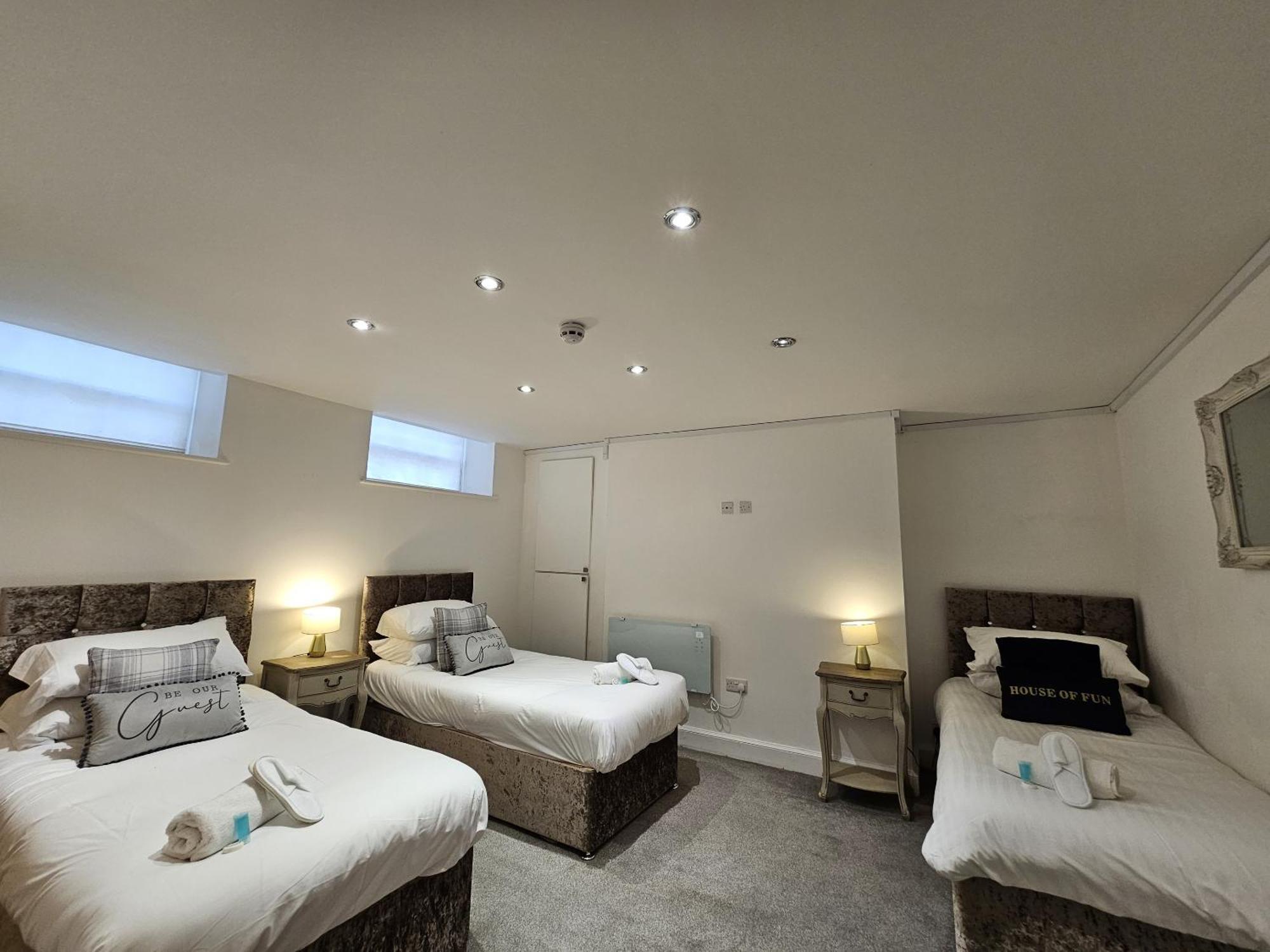 Customs House Bed and Breakfast Liverpool Exteriör bild