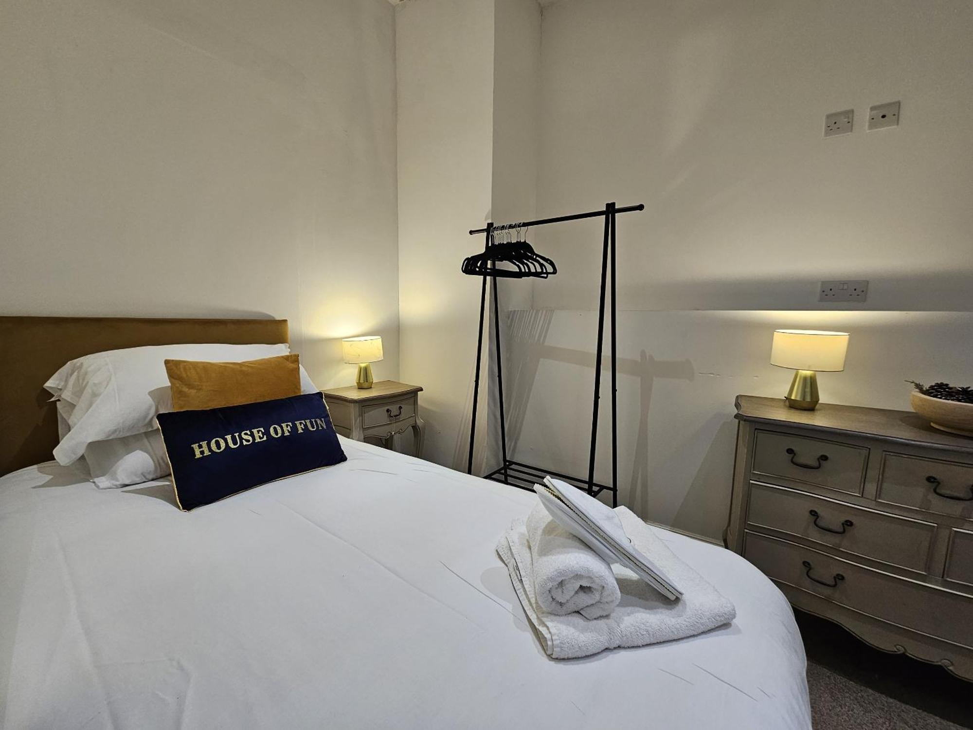 Customs House Bed and Breakfast Liverpool Exteriör bild